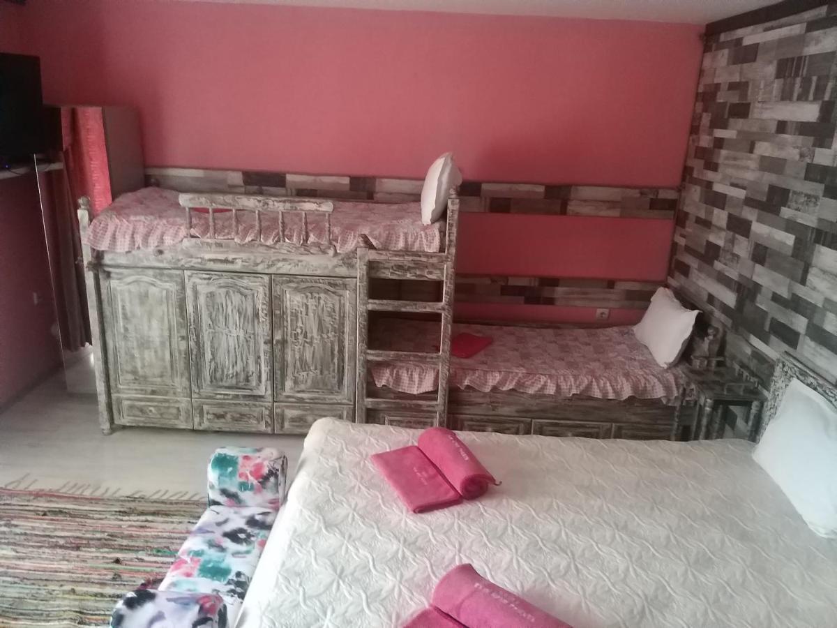 Къща За Гости "Там Край Реката " Slivek Zewnętrze zdjęcie