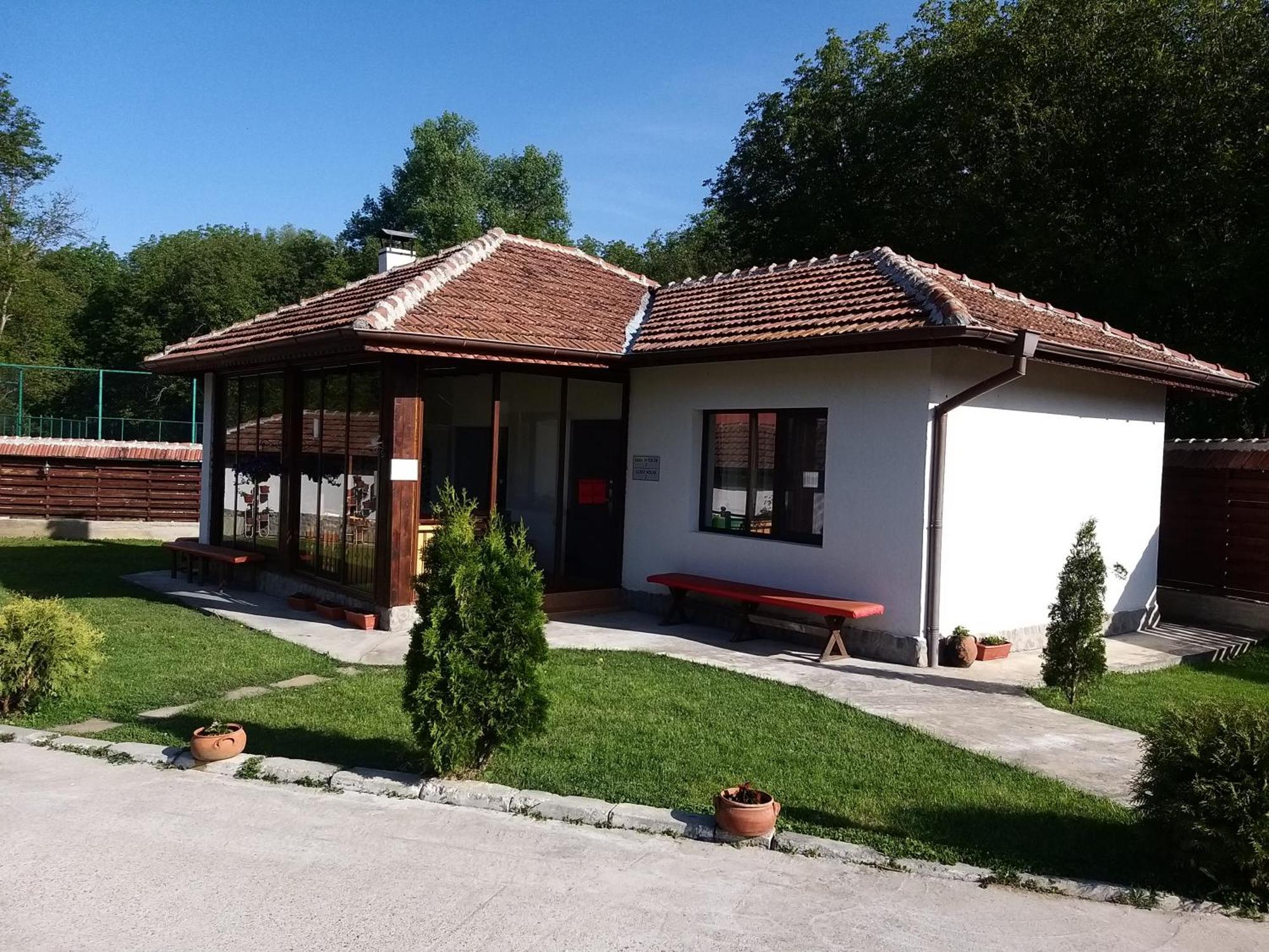 Къща За Гости "Там Край Реката " Slivek Zewnętrze zdjęcie